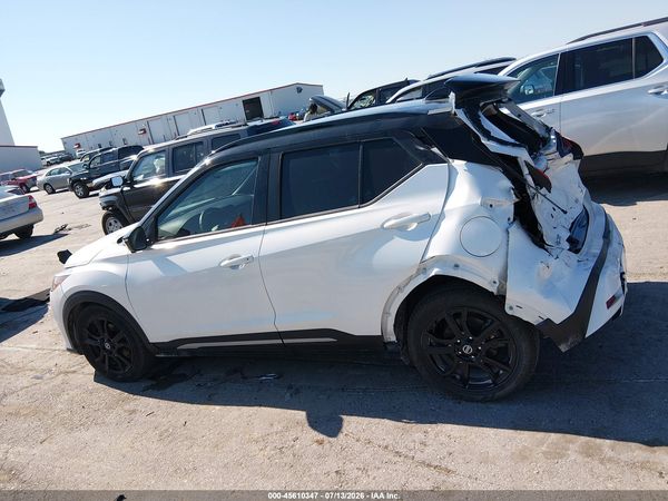 2021 NISSAN KICKS SR XTRONIC CVT