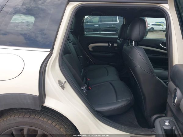 2017 MINI CLUBMAN COOPER