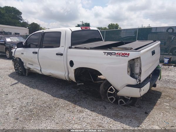 2018 TOYOTA TUNDRA SR5 5.7L V8