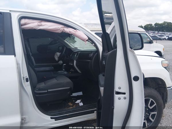 2018 TOYOTA TUNDRA SR5 5.7L V8