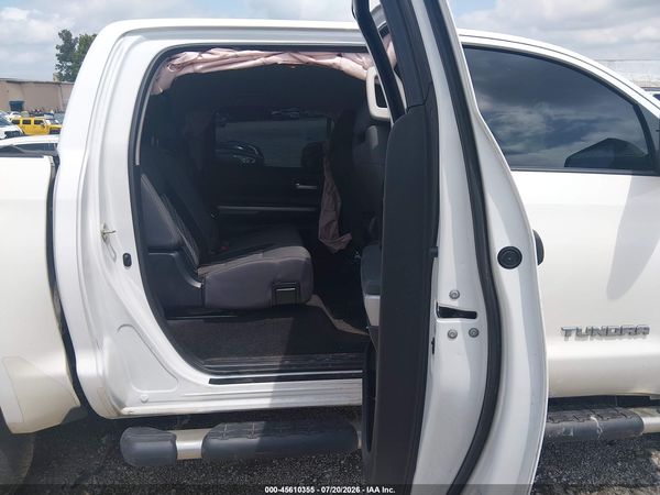 2018 TOYOTA TUNDRA SR5 5.7L V8