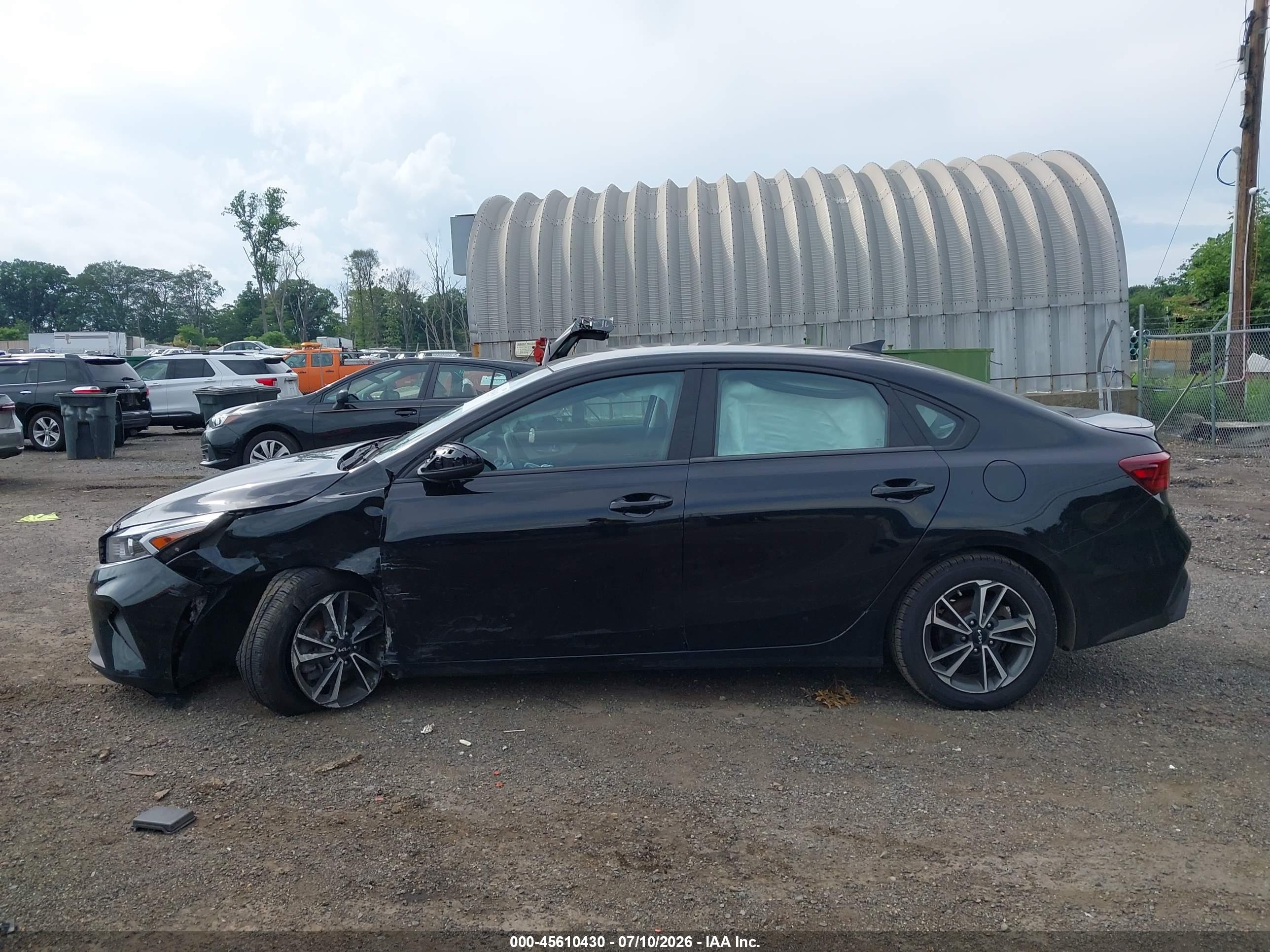 2022 KIA FORTE LXS
