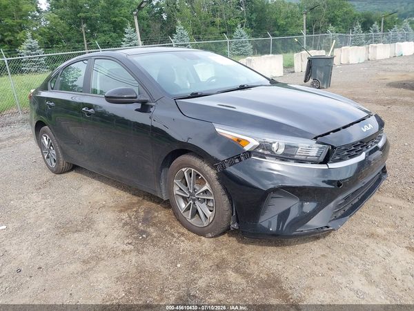2022 KIA FORTE LXS