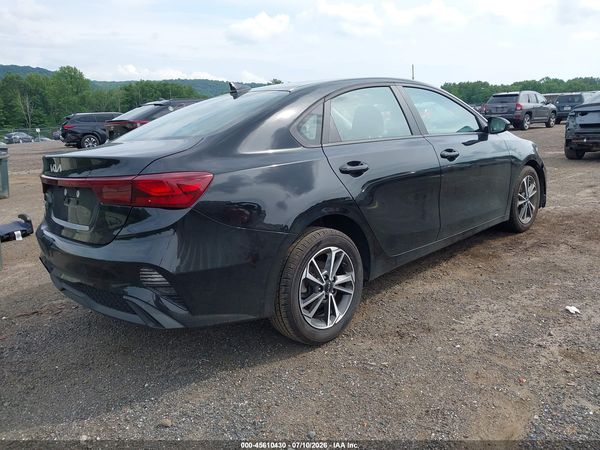 2022 KIA FORTE LXS