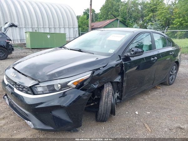 2022 KIA FORTE LXS