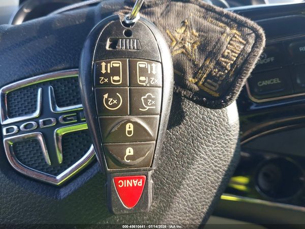 2017 DODGE GRAND CARAVAN SXT — I11