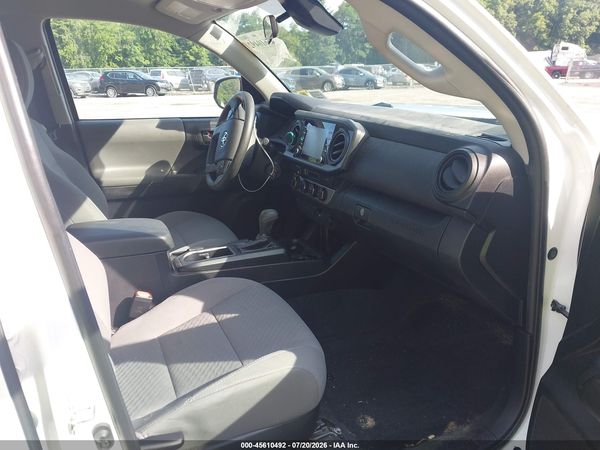 2022 TOYOTA TACOMA SR V6