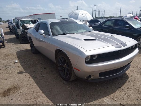 2020 DODGE CHALLENGER SXT