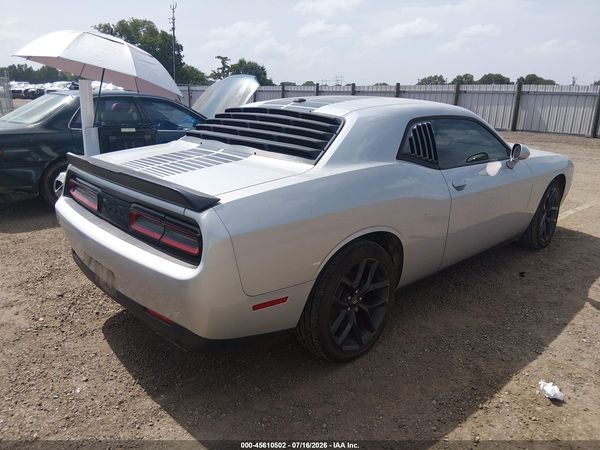 2020 DODGE CHALLENGER SXT