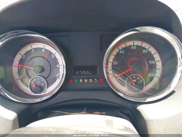 2017 DODGE GRAND CARAVAN SXT — I7