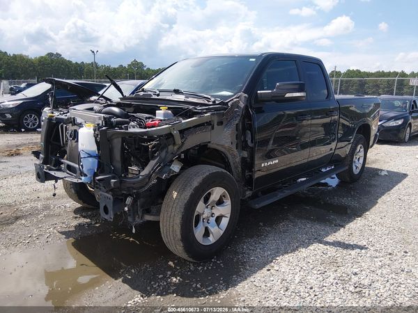 2021 RAM 1500 BIG HORN  4X4 6'4 BOX