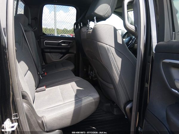 2021 RAM 1500 BIG HORN  4X4 6'4 BOX