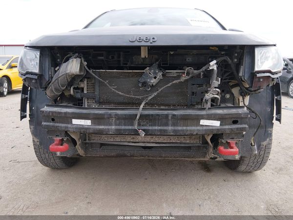 2019 JEEP COMPASS TRAILHAWK 4X4