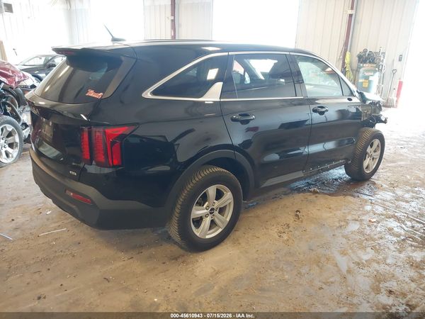 2023 KIA SORENTO LX