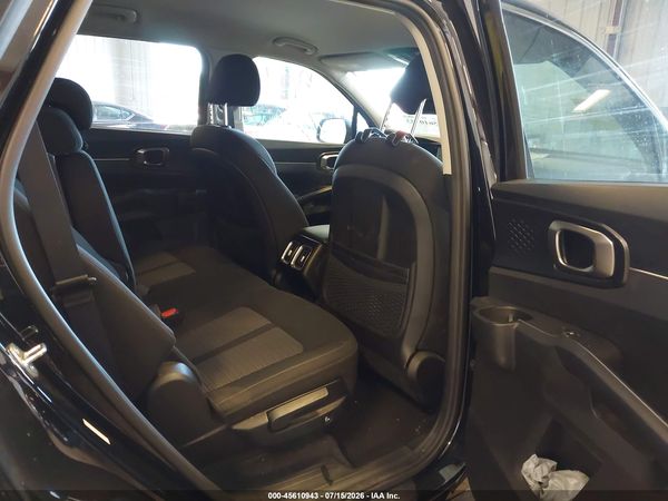 2023 KIA SORENTO LX