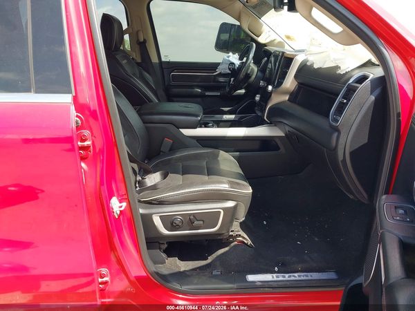 2020 RAM 1500 LARAMIE  4X4 6'4 BOX