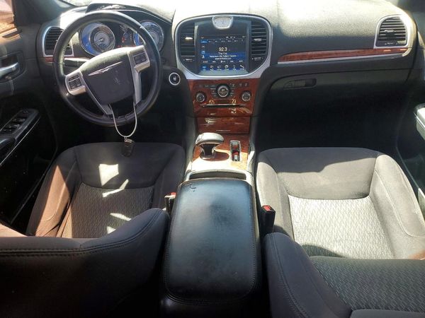 2014 CHRYSLER 300