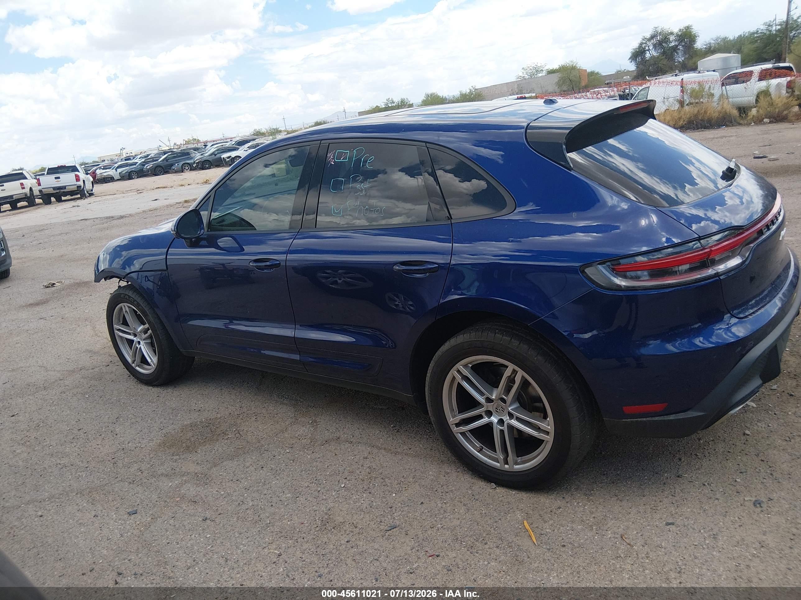 2025 PORSCHE MACAN T