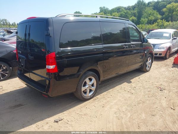 2018 MERCEDES-BENZ METRIS