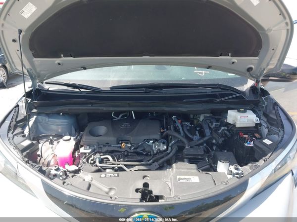 2024 TOYOTA SIENNA XSE — I10