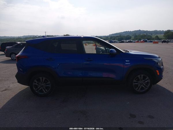 2023 KIA SELTOS LX