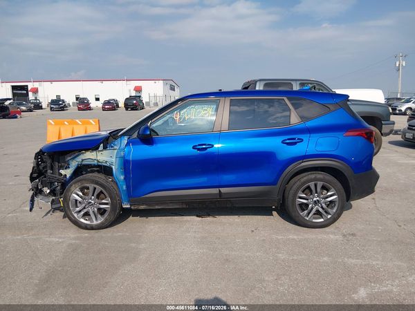 2023 KIA SELTOS LX