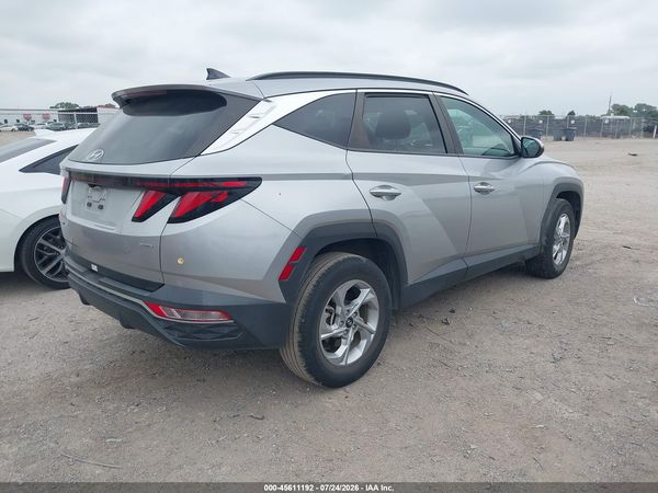 2024 HYUNDAI TUCSON SEL — I4