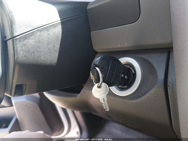 2018 RAM 1500 TRADESMAN  4X2 5'7 BOX