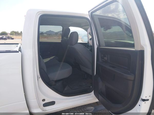 2016 RAM 3500 TRADESMAN