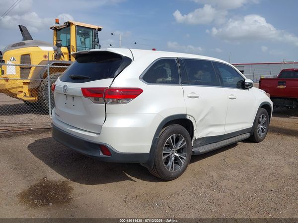 2019 TOYOTA HIGHLANDER LE