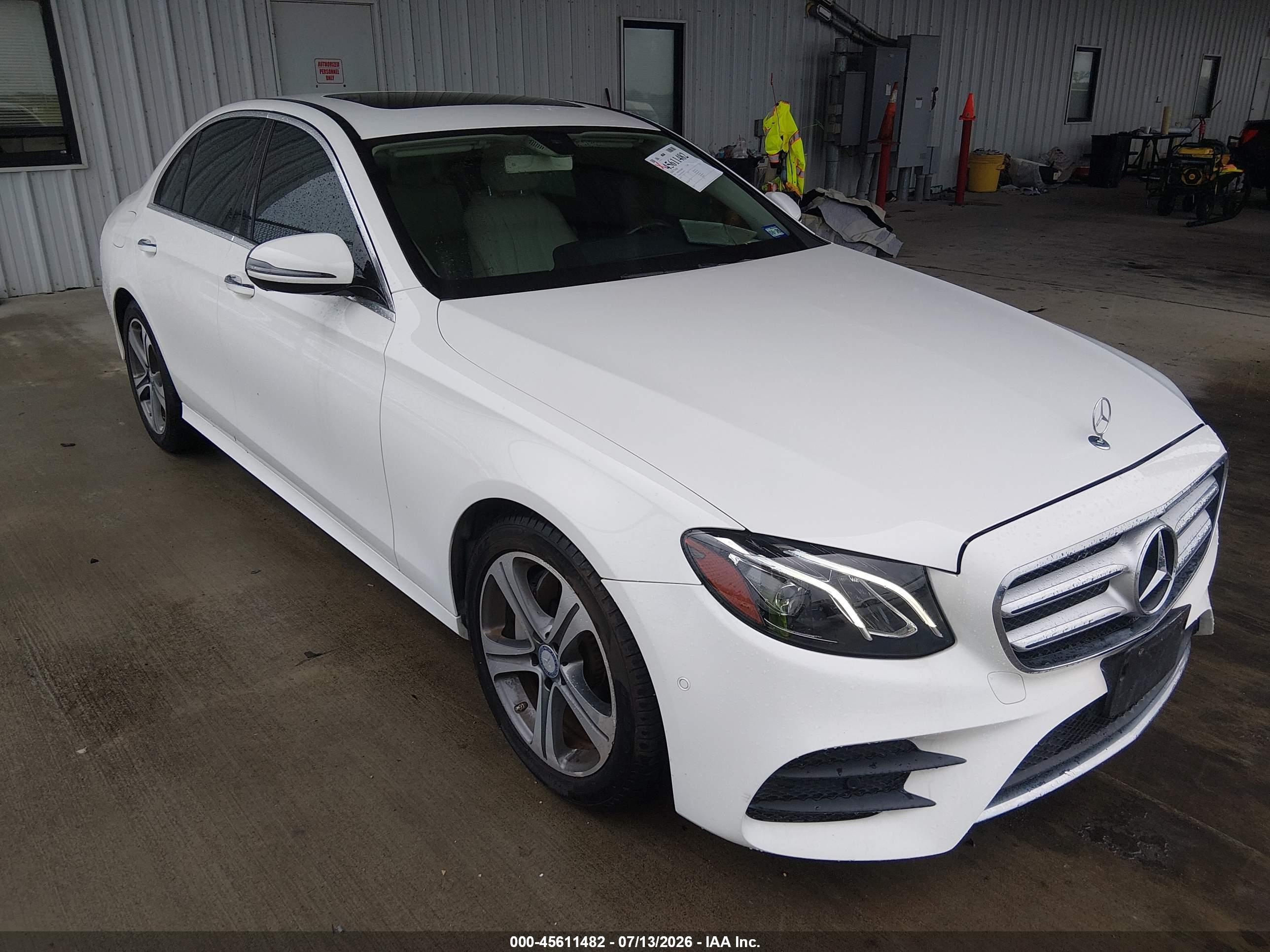 2017 MERCEDES-BENZ E 300 E300
