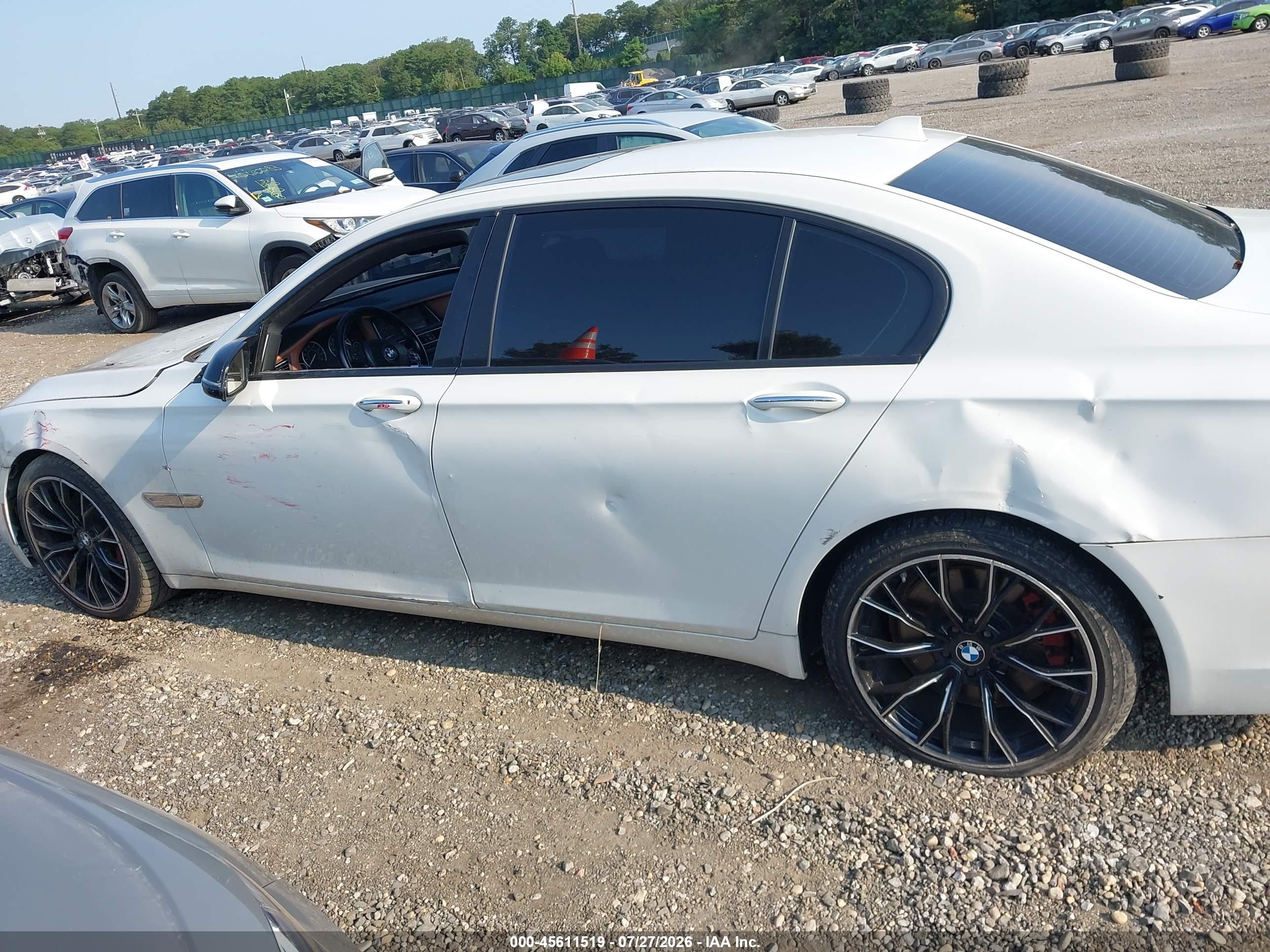 2013 BMW 750LI XDRIVE
