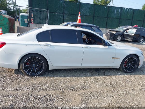 2013 BMW 750LI XDRIVE