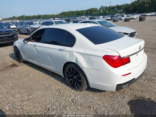 2013 BMW 750LI XDRIVE