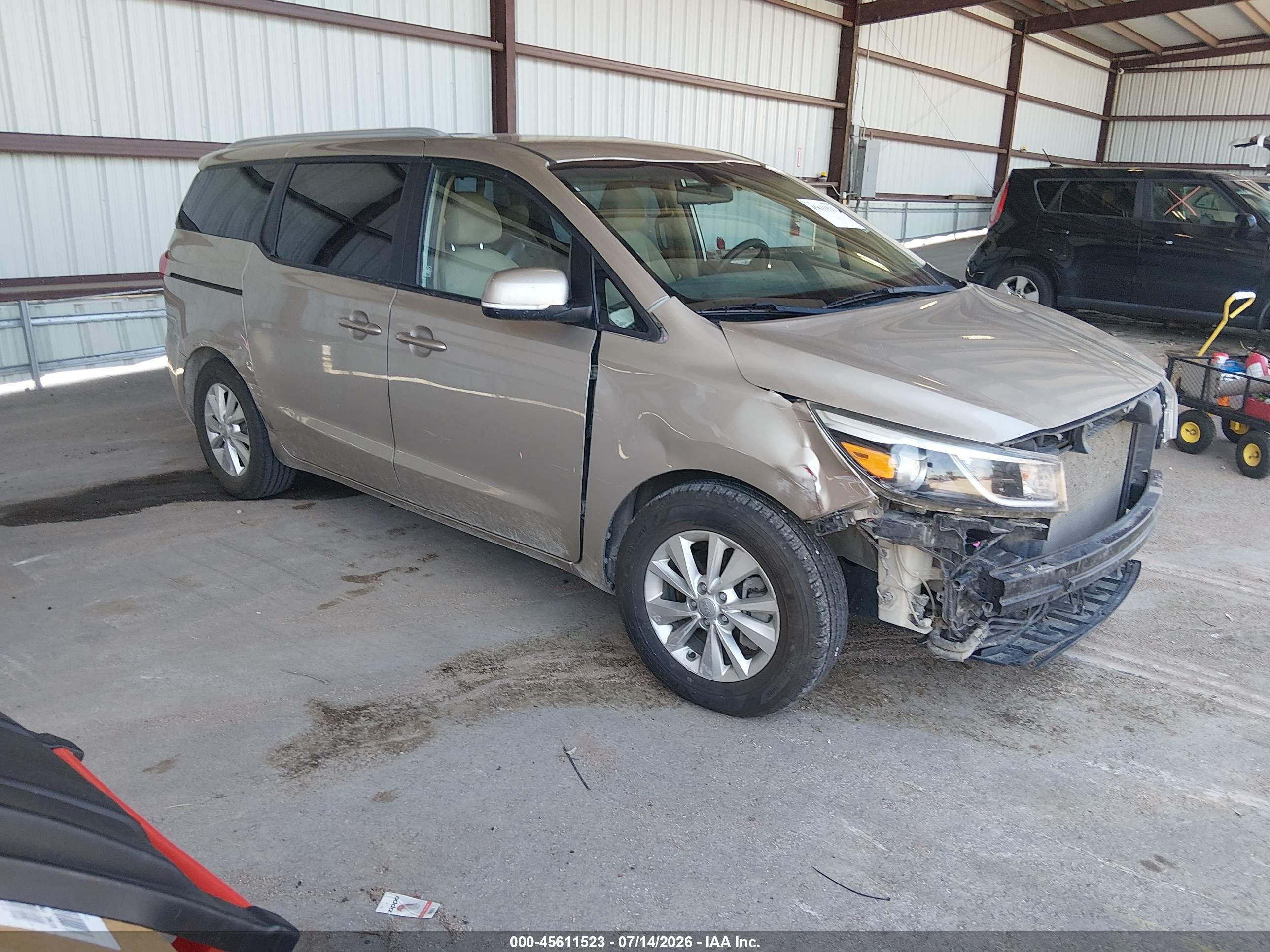 2016 KIA SEDONA LX