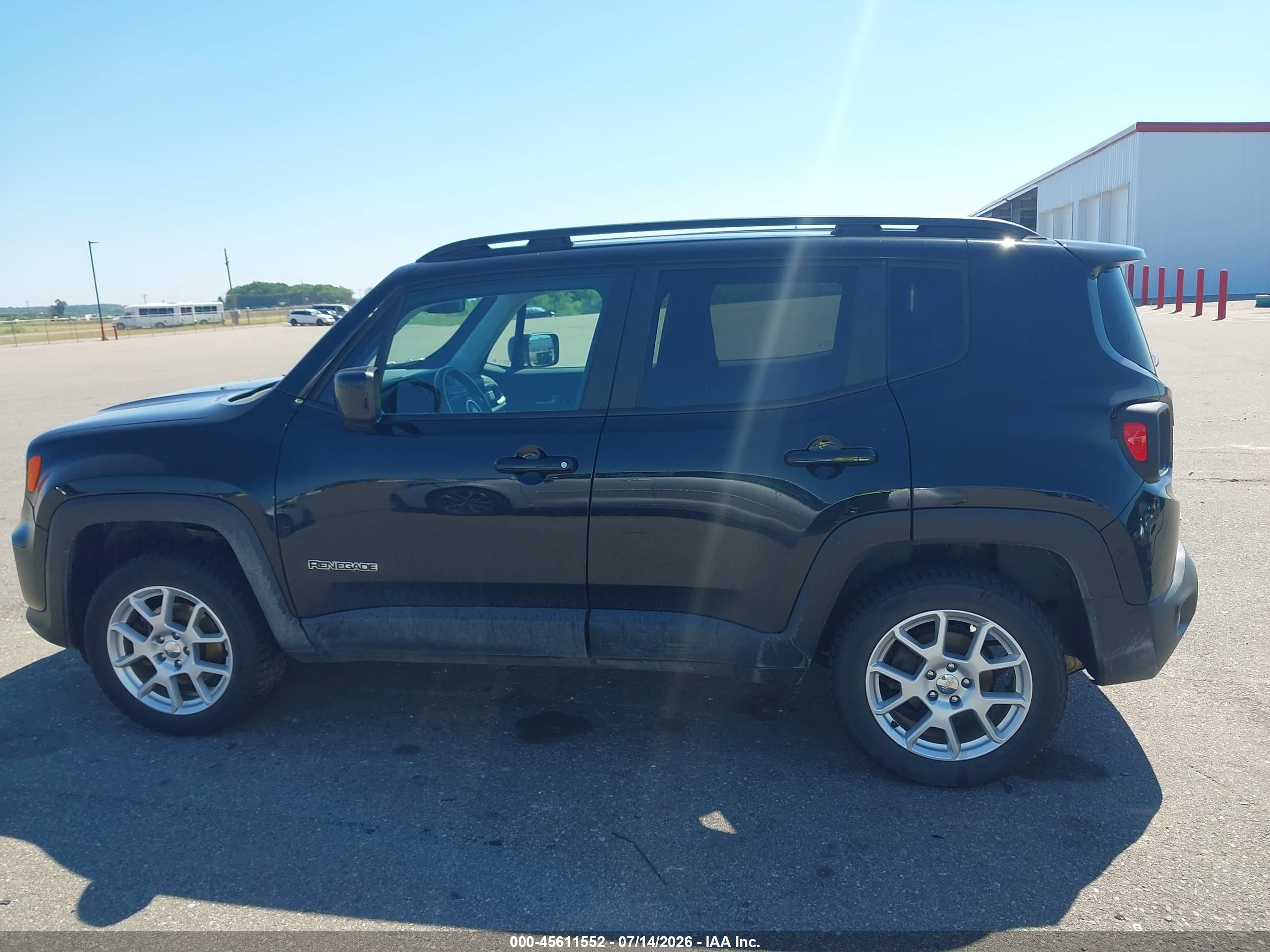 2019 JEEP RENEGADE LATITUDE 4X4