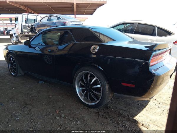 2014 DODGE CHALLENGER SXT