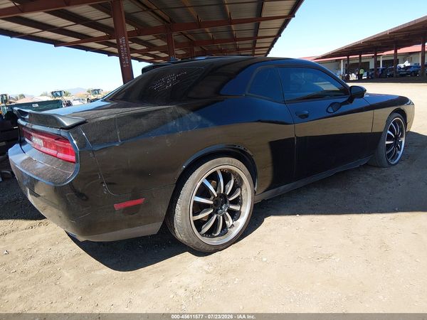 2014 DODGE CHALLENGER SXT