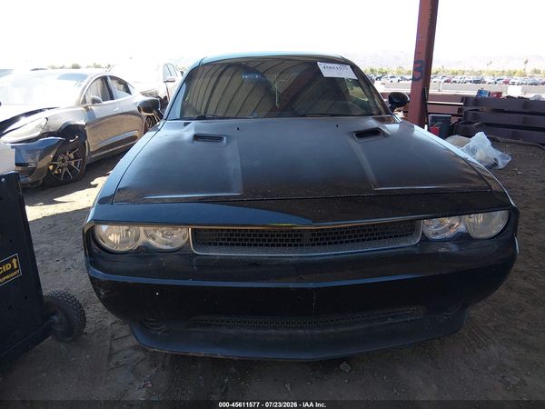 2014 DODGE CHALLENGER SXT