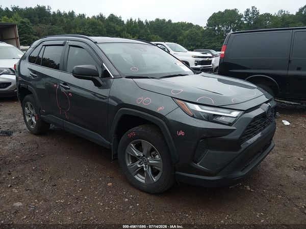 2025 TOYOTA RAV4 HYBRID LE