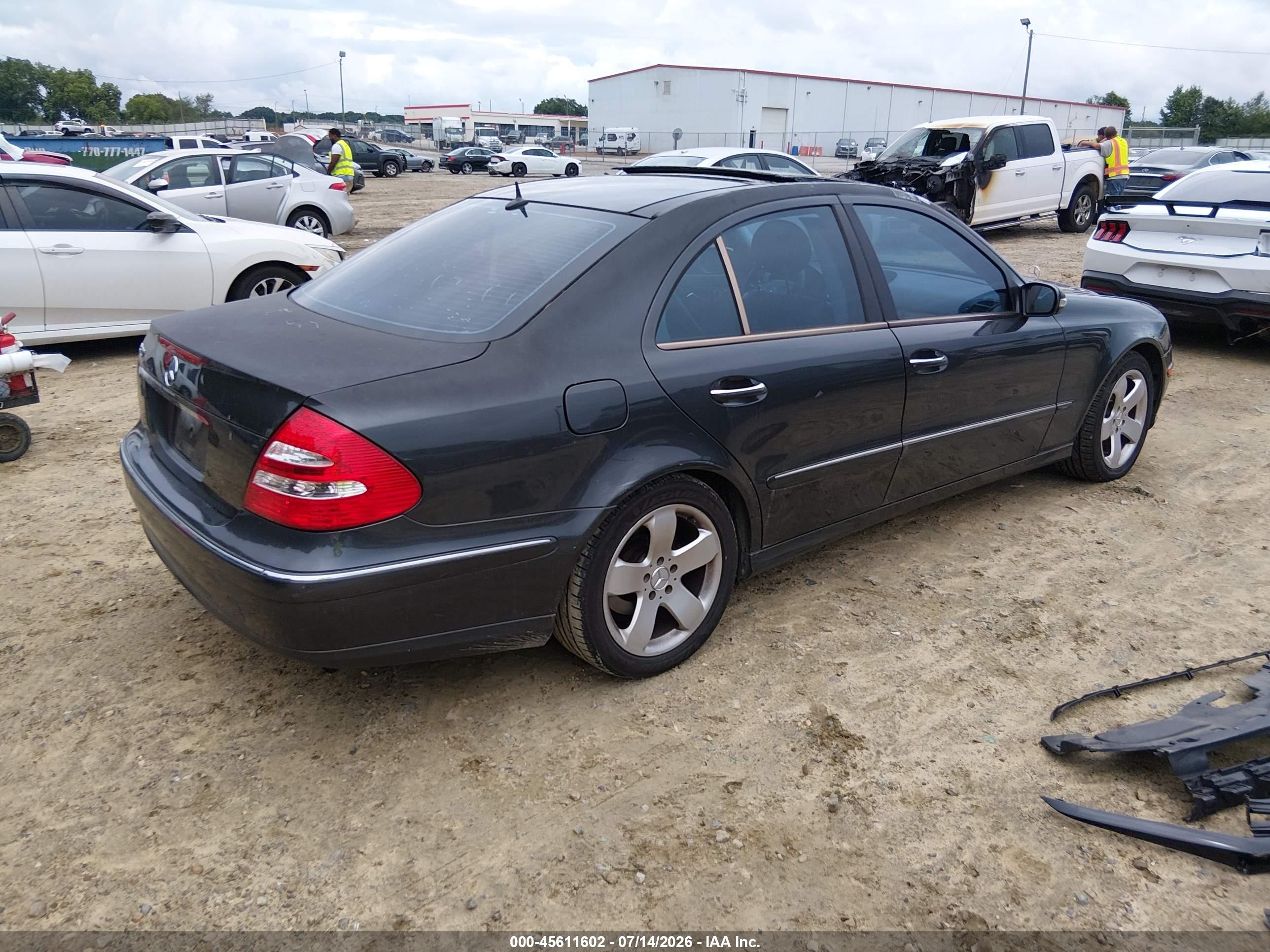 2004 MERCEDES-BENZ E 320 E320