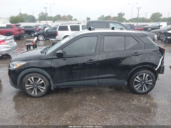 2020 NISSAN KICKS SV XTRONIC CVT
