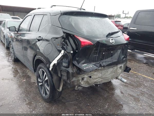 2020 NISSAN KICKS SV XTRONIC CVT