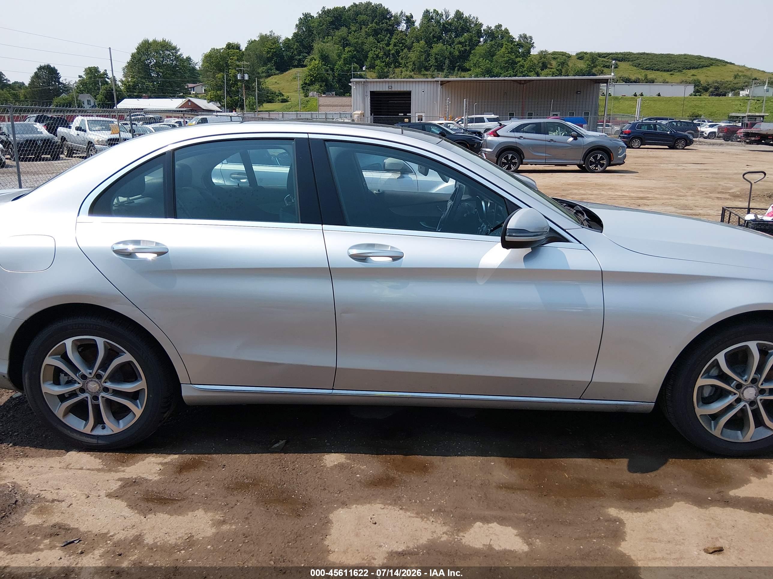 2016 MERCEDES-BENZ C 300 C300-4M