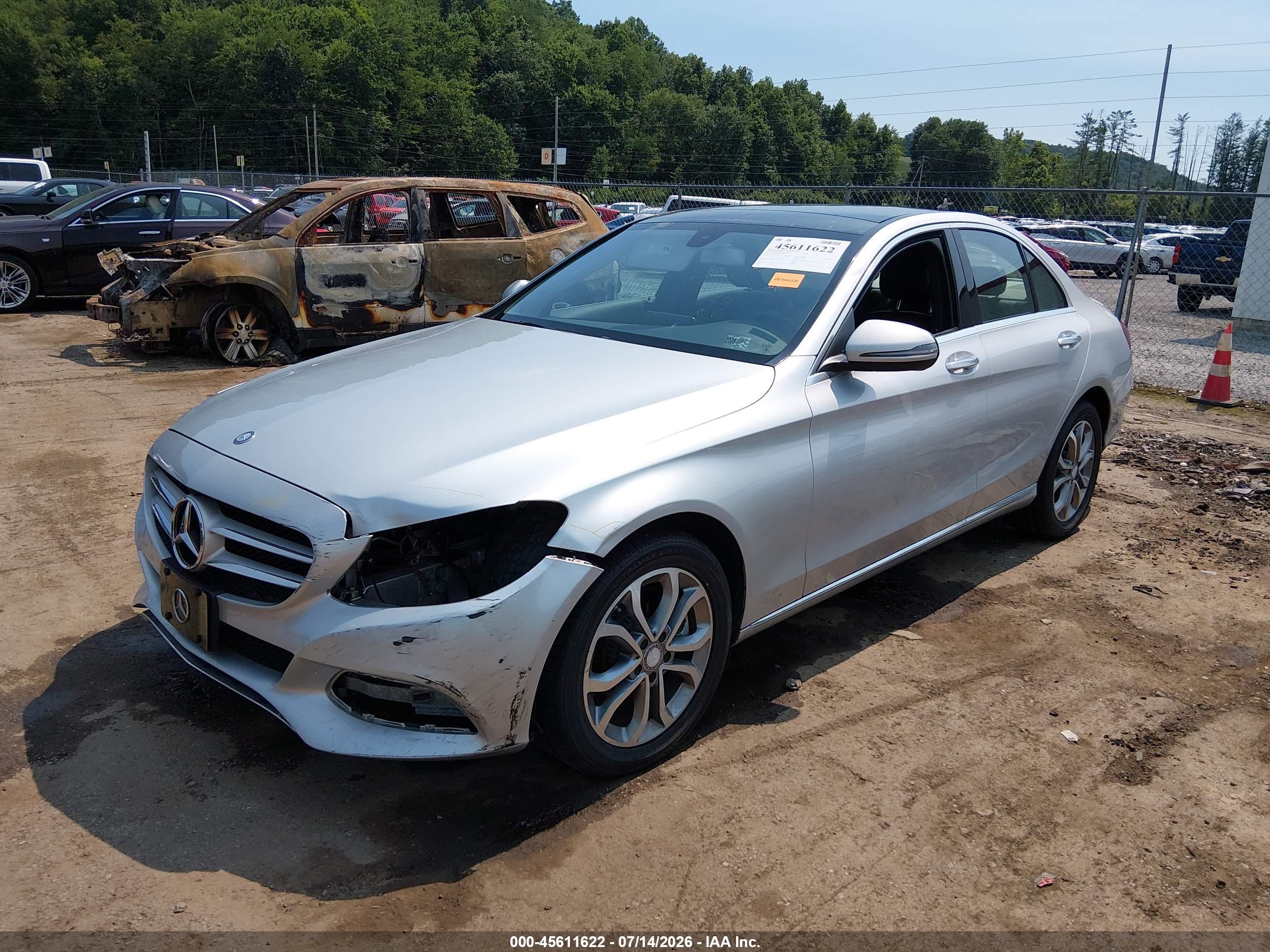 2016 MERCEDES-BENZ C 300 C300-4M