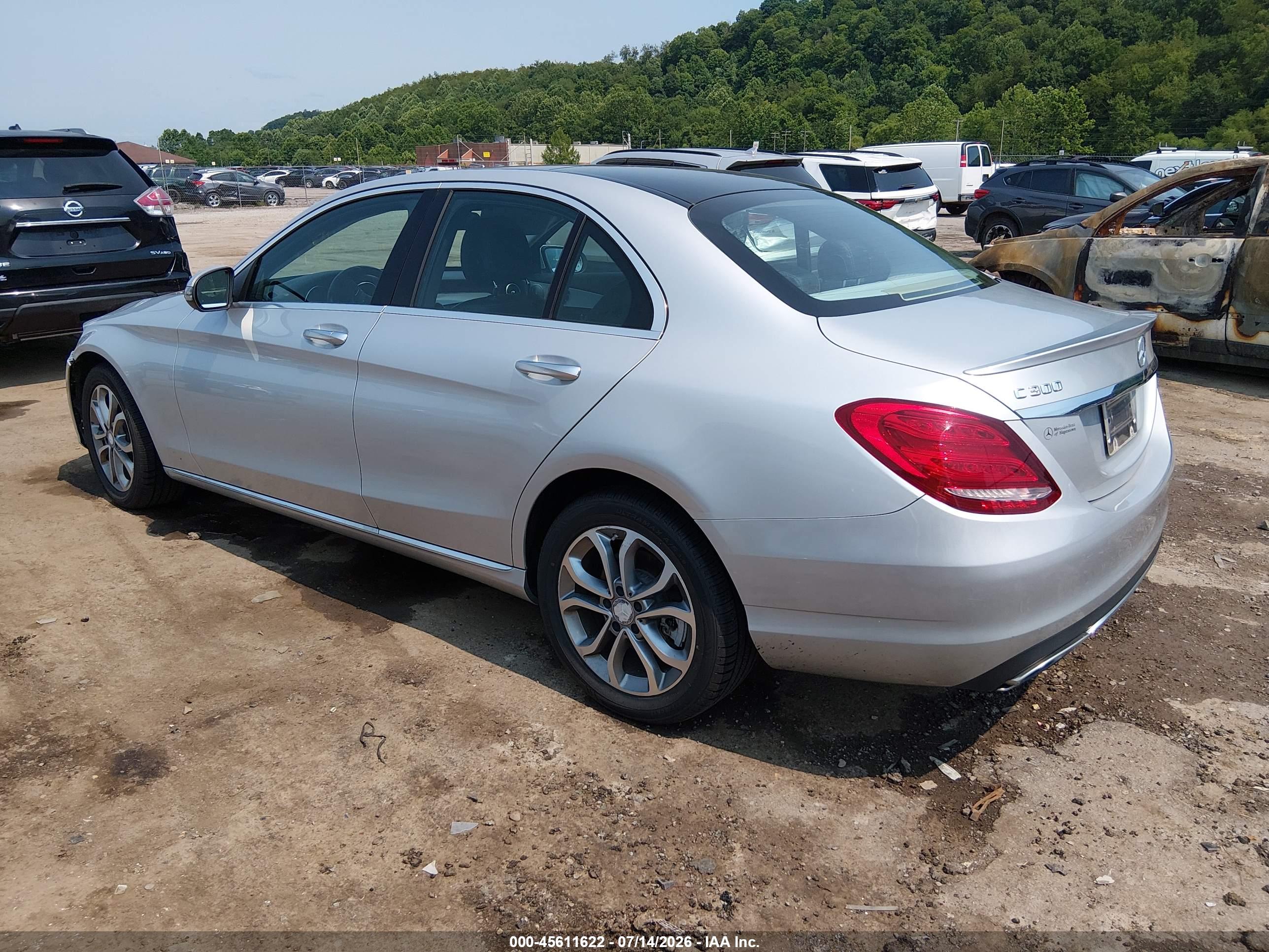 2016 MERCEDES-BENZ C 300 C300-4M