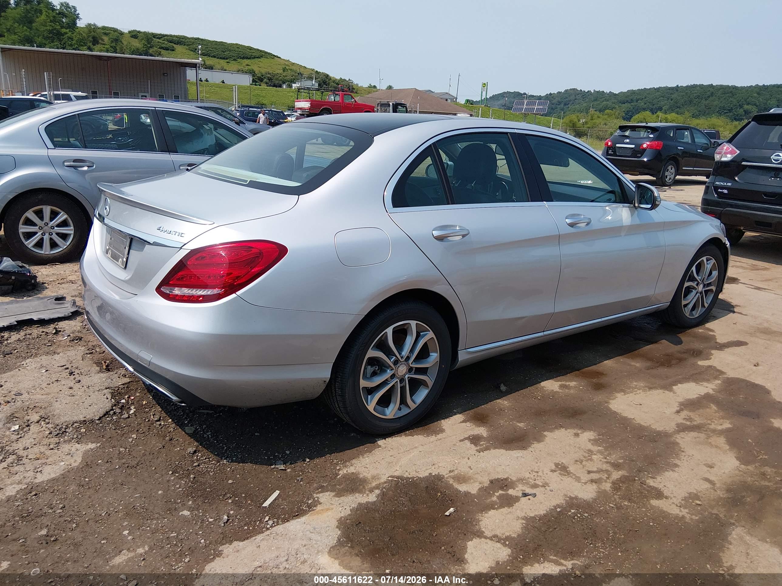 2016 MERCEDES-BENZ C 300 C300-4M