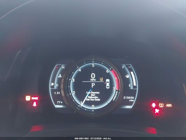 2017 LEXUS IS 200T