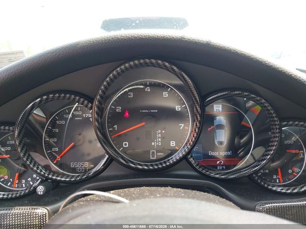 2013 PORSCHE PANAMERA 4