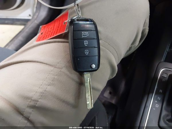 2019 KIA SORENTO 2.4L LX